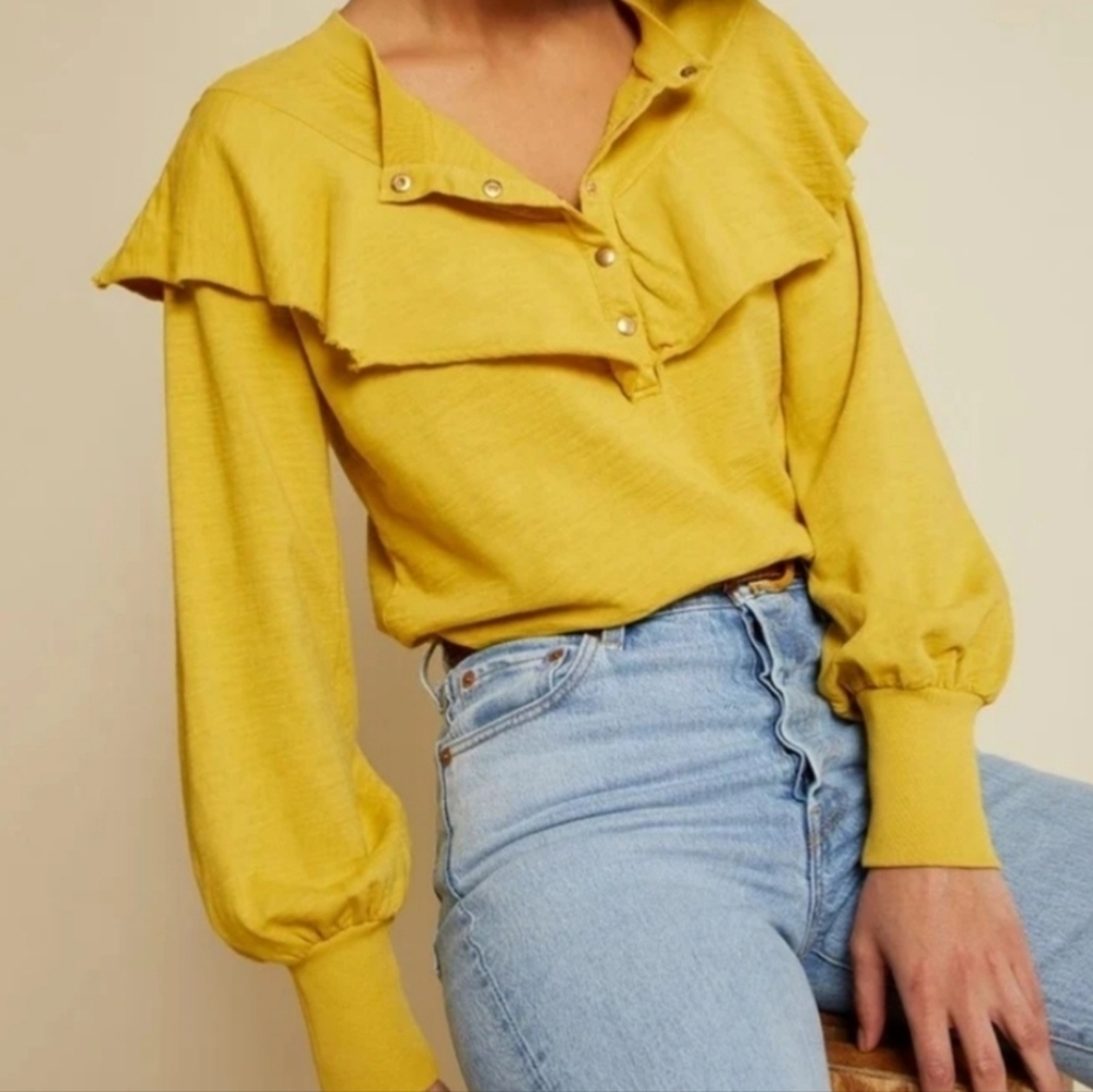 Nation LTD Yellow Ruffle Yoke Snap-Front Knit Blouse